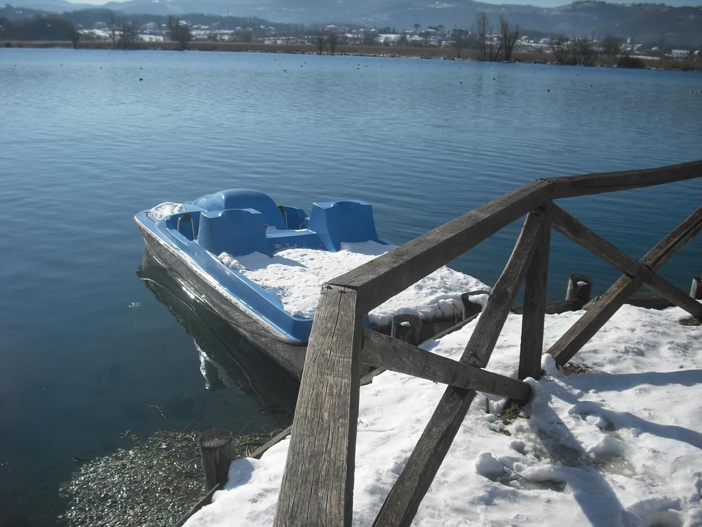 La Casa Sul Lago Posta Fibreno Extérieur photo