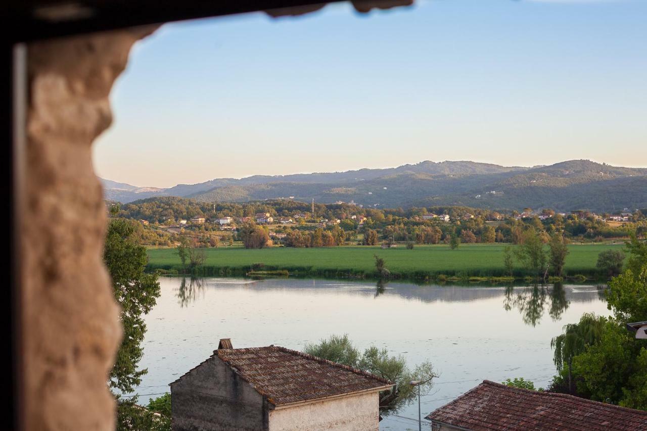 La Casa Sul Lago Posta Fibreno Extérieur photo